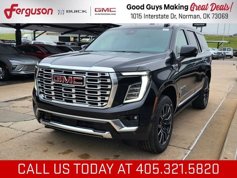 New 2026 GMC Yukon Denali w/ Denali Reserve Package AWD/4WD image 7