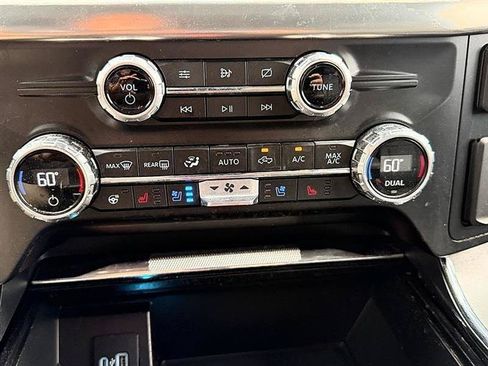 Used 2021 Ford F150 Lariat w/ Equipment Group 502A High AWD/4WD image 48