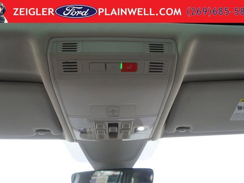 Used 2024 Volkswagen Tiguan Wolfsburg Edition FWD image 33