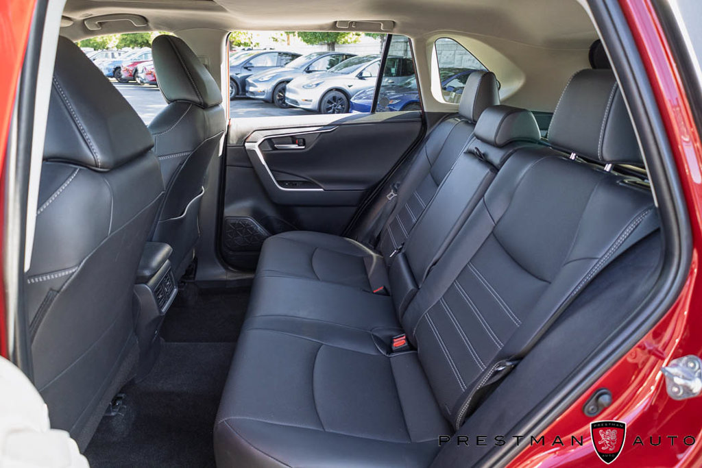Used 2025 Toyota RAV4 Limited w/ Advanced Technology Package AWD/4WD image 39