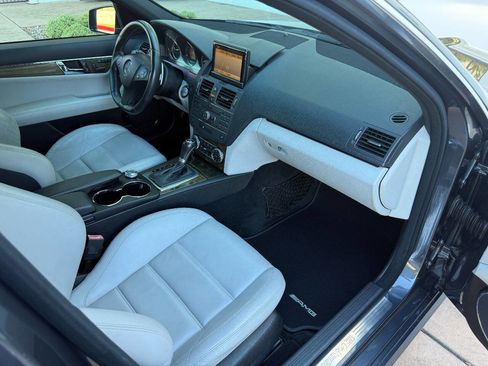 Used 2010 Mercedes-Benz C 63 AMG Sedan image 11