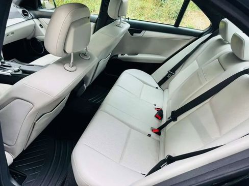 Used 2014 Mercedes-Benz C 250 Sedan image 10