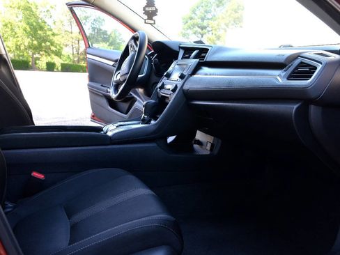 Used 2020 Honda Civic LX image 10