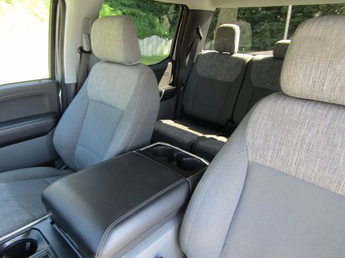 Used 2022 Ford F150 XLT w/ Equipment Group 302A High AWD/4WD image 34