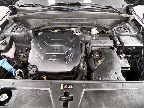 Certified 2021 Kia Telluride EX w/ EX Premium Package AWD/4WD image 12