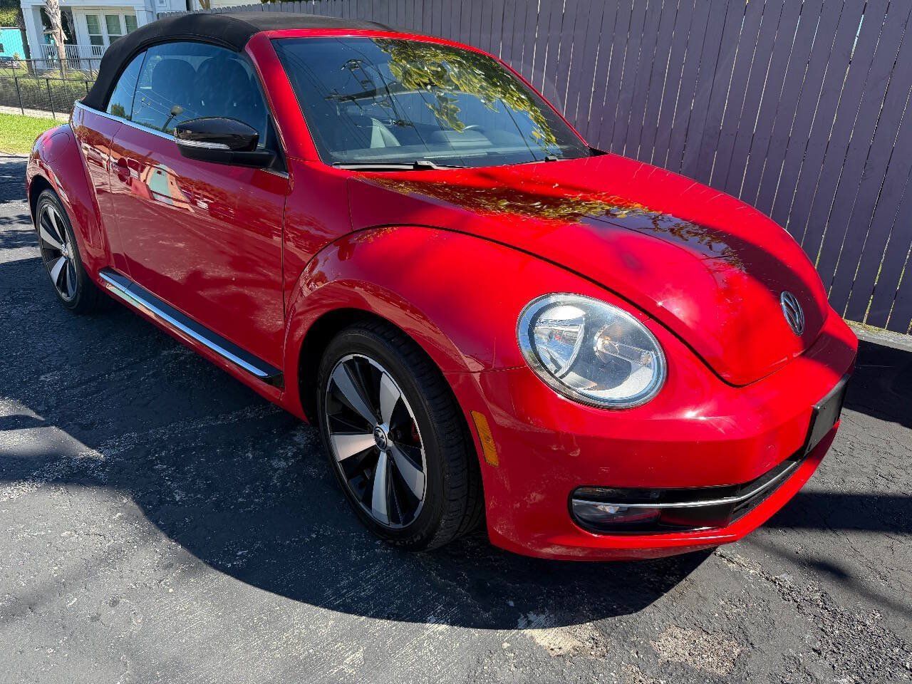 Used 2013 Volkswagen Beetle 2.0T FWD image 3