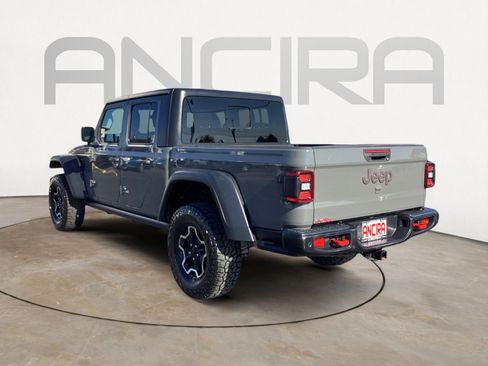 Used 2021 Jeep Gladiator Rubicon w/ Cold Weather Group image 12