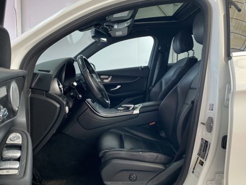 Used 2018 Mercedes-Benz GLC 300 4MATIC Coupe image 20