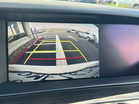 Used 2017 Lexus LS 460 w/ Comfort Package RWD image 19