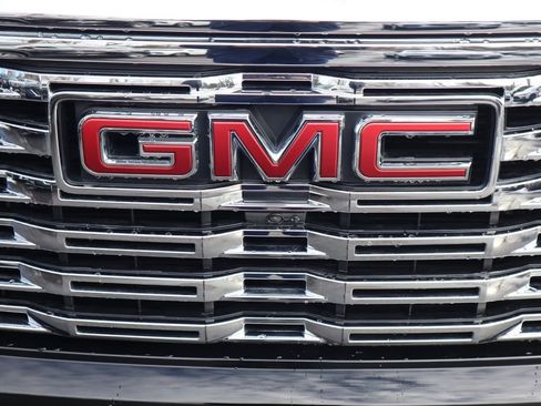 Used 2025 GMC Sierra 1500 Denali w/ Denali Reserve Package image 29