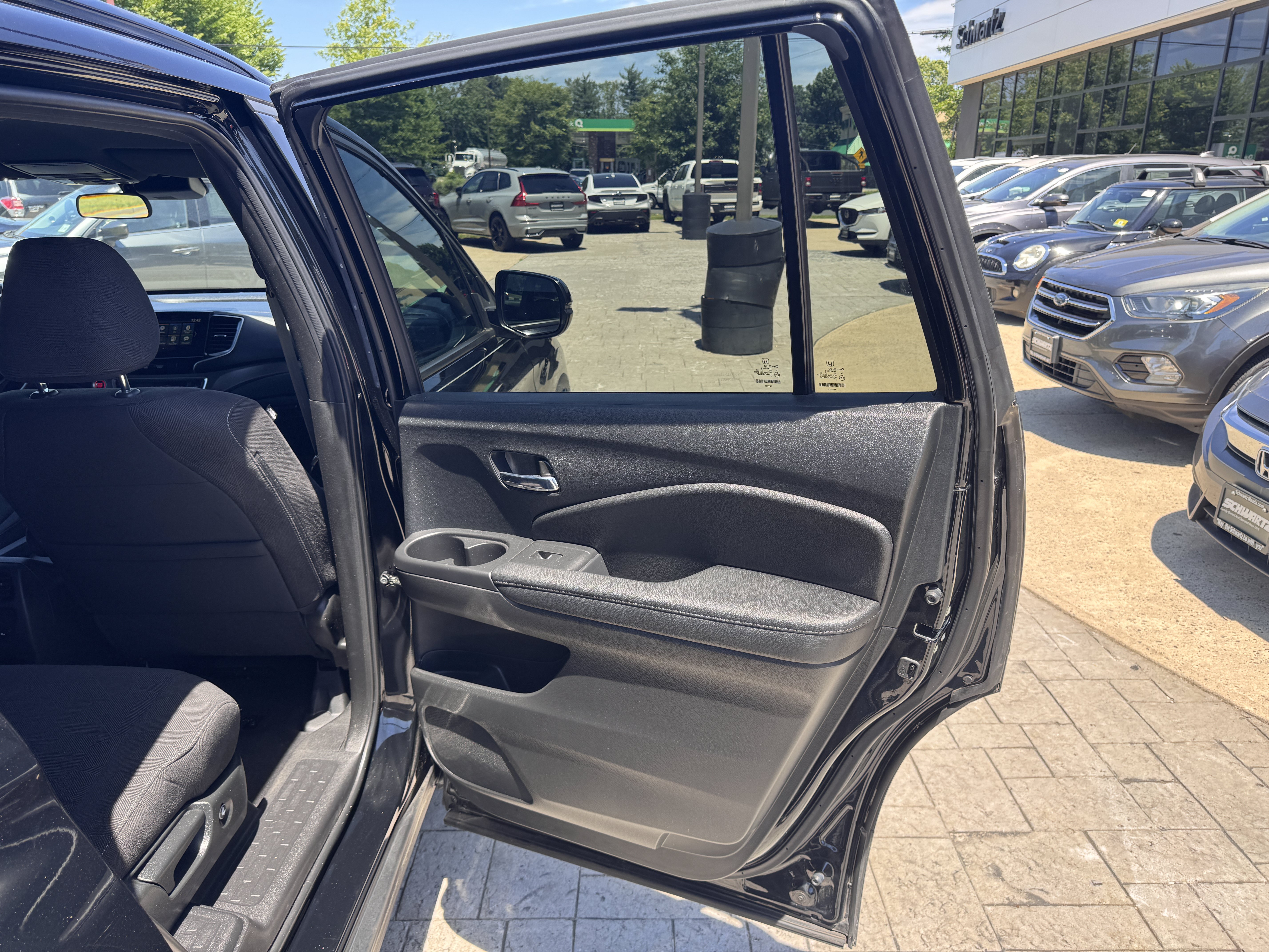 Used 2022 Honda Pilot Sport image 24
