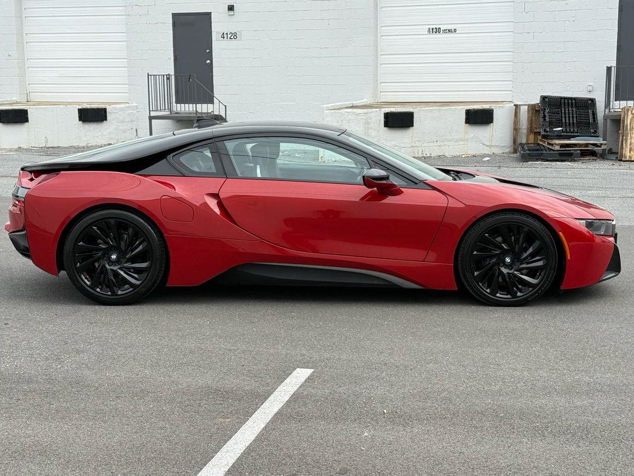 Used 2017 BMW i8 AWD/4WD image 8