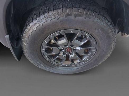 Used 2023 Nissan Frontier PRO-4X w/ Pro-4X Premium Package AWD/4WD image 38