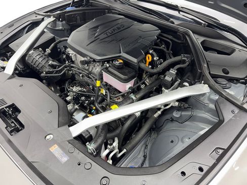 Used 2025 Genesis G70 2.5T image 72