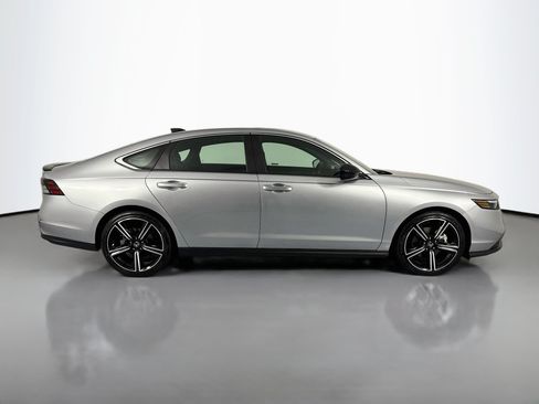 Certified 2024 Honda Accord Sport image 4