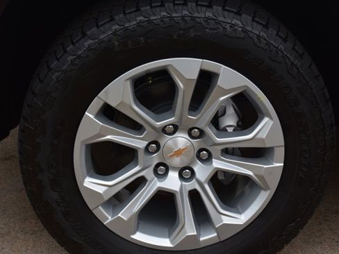 New 2026 Chevrolet Silverado 1500 LTZ AWD/4WD image 10