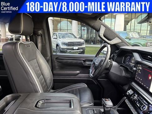 Used 2022 GMC Sierra 1500 AT4X image 18