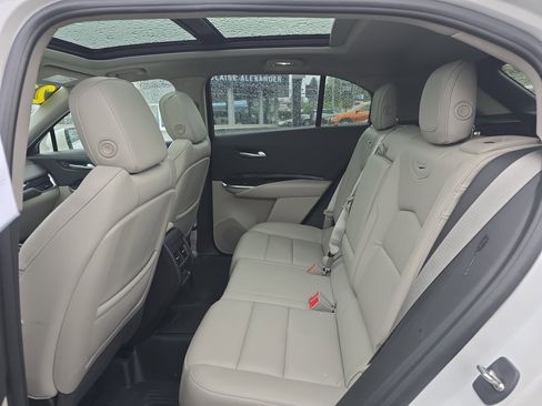 Used 2023 Cadillac XT4 Premium Luxury w/ Cold Weather Package AWD/4WD image 12