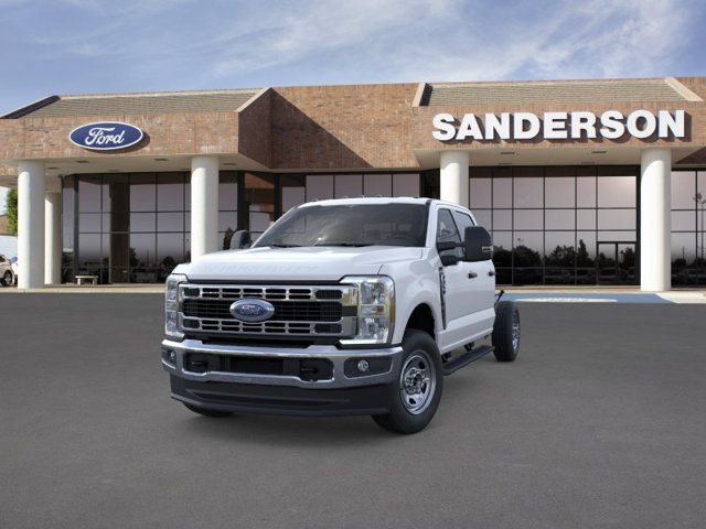 New 2025 Ford F350 XL w/ XL Chrome Package AWD/4WD image 3
