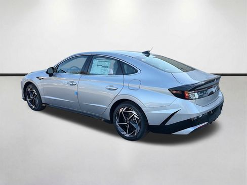 New 2026 Hyundai Sonata SEL FWD image 5