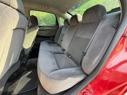 Used 2008 Chevrolet Impala LT FWD image 9