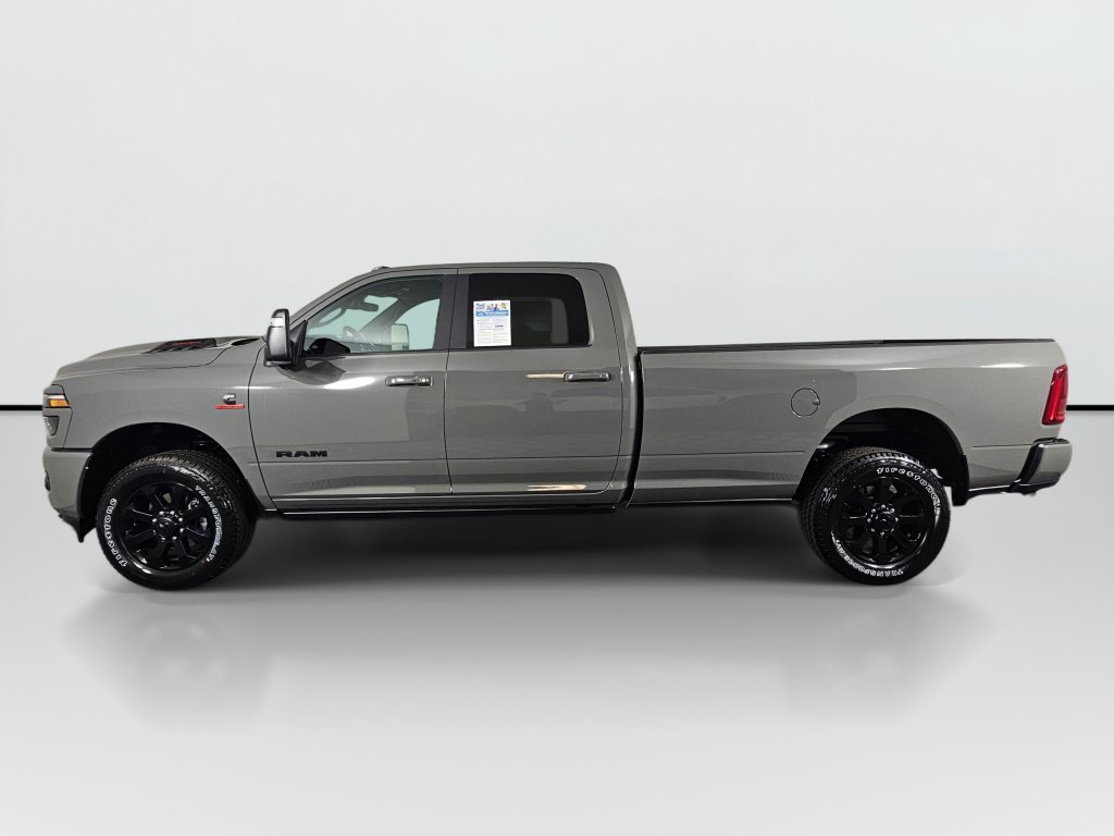 New 2026 RAM 2500 Laramie AWD/4WD image 8