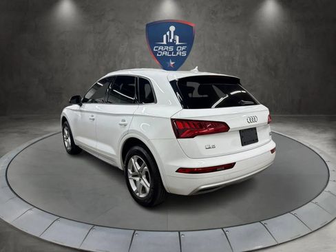 Used 2018 Audi Q5 2.0T Premium image 3