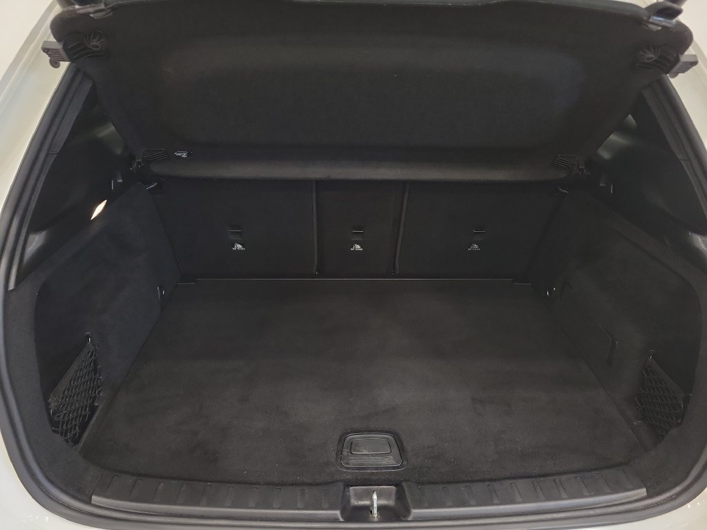 Used 2023 Mercedes-Benz GLA 250 4MATIC w/ Premium Package image 23
