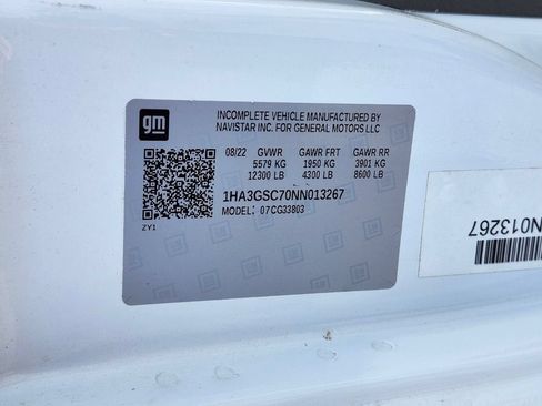 Used 2022 Chevrolet Express 3500 w/ Power Convenience Package RWD image 27