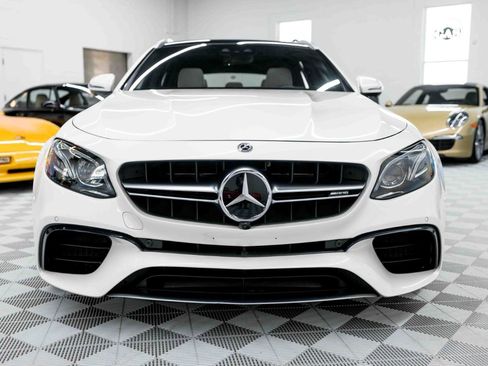 Used 2019 Mercedes-Benz E 63 AMG S image 4