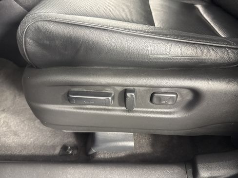 Used 2019 Honda Pilot Elite image 16