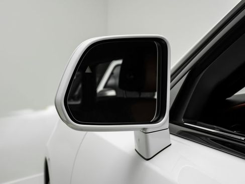 Used 2022 Rolls-Royce Ghost Black Badge AWD/4WD image 37