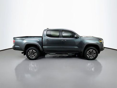 Used 2022 Toyota Tacoma TRD Sport image 8
