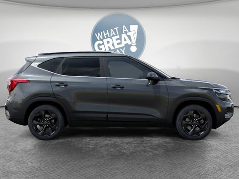 New 2026 Kia Seltos EX AWD/4WD image 7