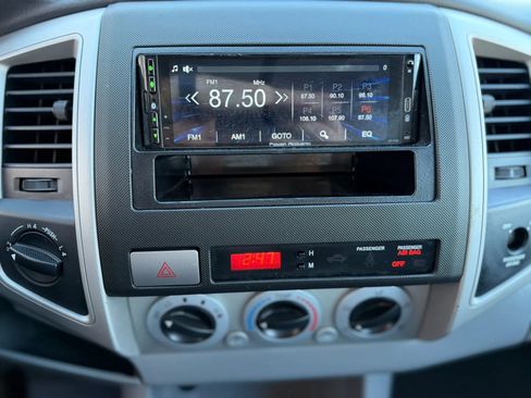 Used 2009 Toyota Tacoma 4x4 Access Cab V6 image 10