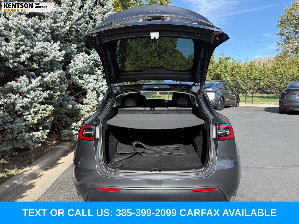 Used 2023 Tesla Model Y Long Range AWD/4WD image 23