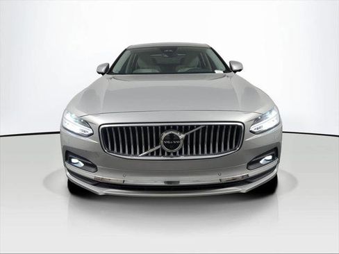 Used 2023 Volvo S90 B6 Plus w/ Protection Package Premier AWD/4WD image 2