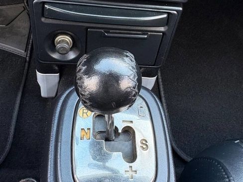 Used 2003 Toyota MR2 image 16