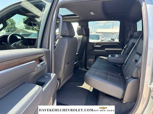 Used 2025 Chevrolet Silverado 3500 High Country w/ High Country Premium Package AWD/4WD image 21