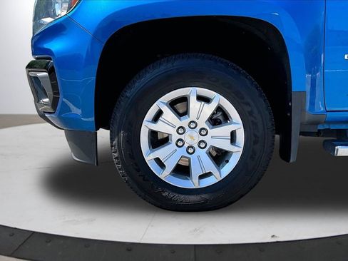 Used 2021 Chevrolet Colorado LT w/ Luxury Package AWD/4WD image 30