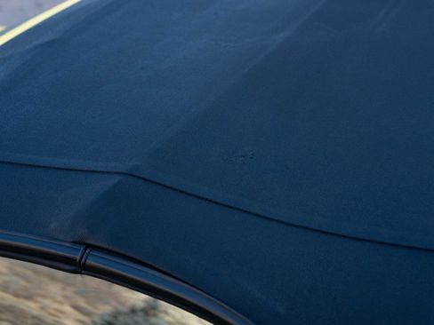 Used 2001 Toyota MR2 Spyder image 22