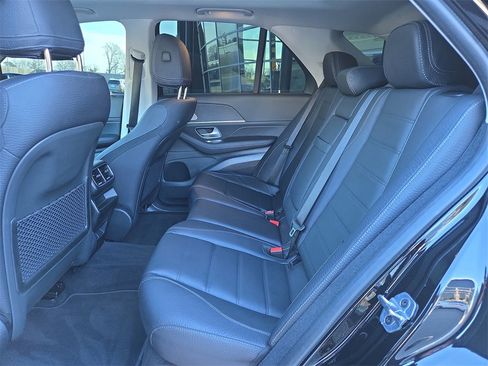 Certified 2025 Mercedes-Benz GLE 580 4MATIC image 12