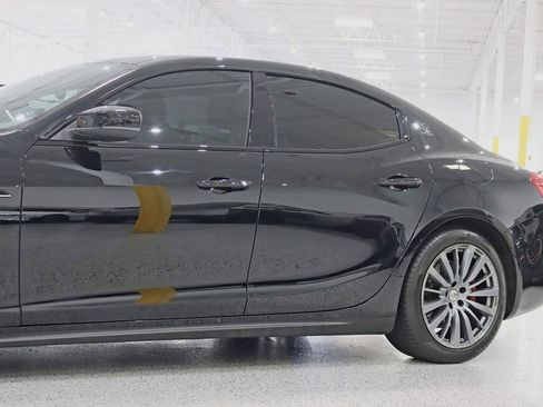 Used 2018 Maserati Ghibli S Q4 image 3