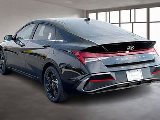 New 2026 Hyundai Elantra SEL Sport Premium FWD video 3