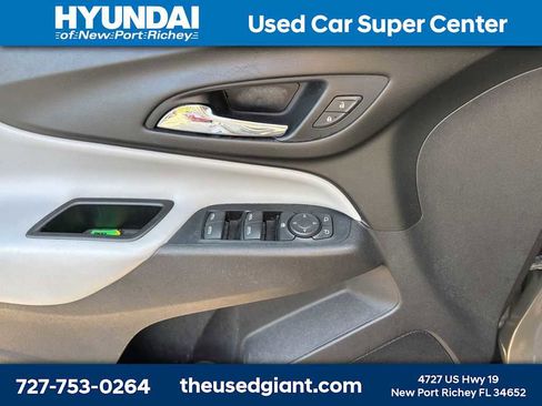 Used 2019 Chevrolet Equinox LT image 10