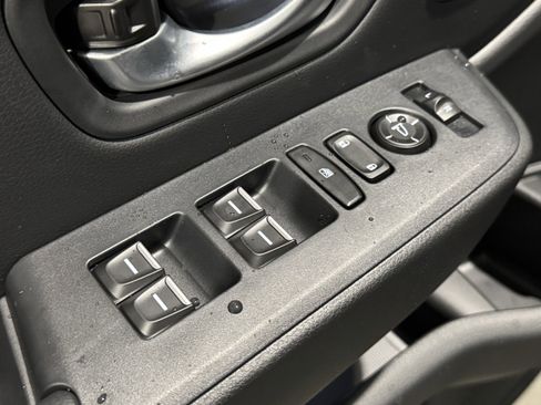 New 2025 Honda Pilot Touring image 25