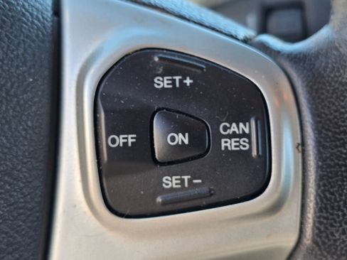 Used 2013 Ford Fiesta SE FWD image 28