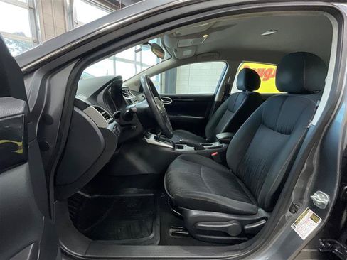 Used 2018 Nissan Sentra SV FWD image 11