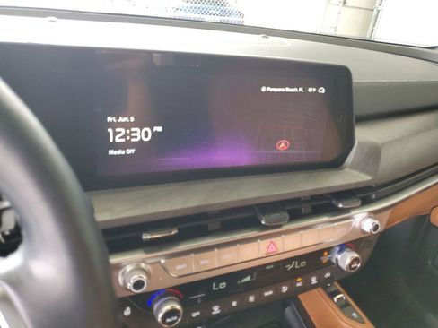 Used 2024 Kia Telluride EX X-Line AWD/4WD image 27