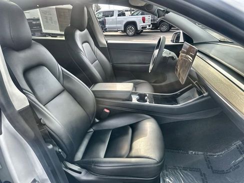 Used 2020 Tesla Model Y Long Range image 28